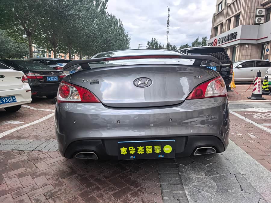 Hyundai Rohens-Coupe 2010 car image #6