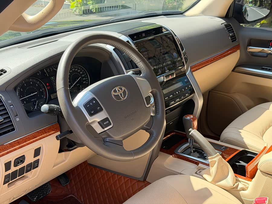 丰田 兰德酷路泽 2007 汽车图片 #6