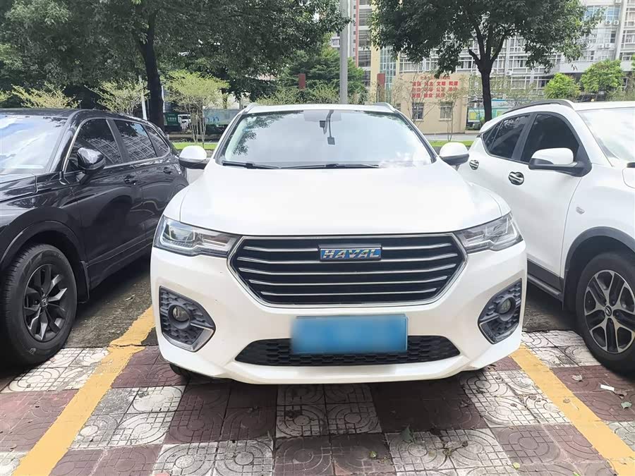 Haval H4 2018 car image #6