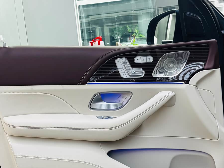 Mercedes-Benz Maybach GLS 2023 #6 Mercedes-Benz Maybach GLS 2023 car image #6