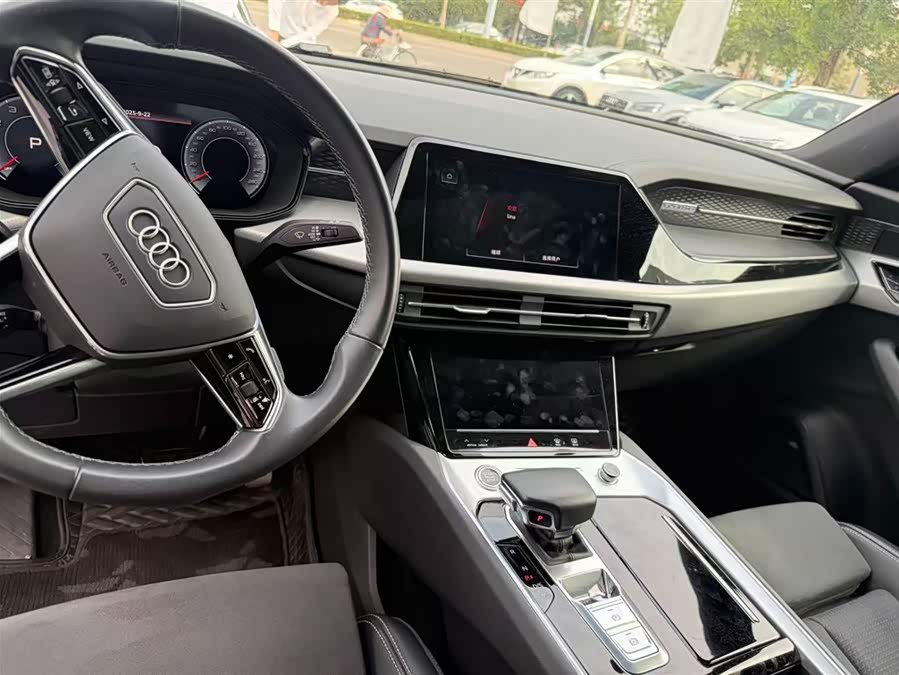 Audi Q6 2024 imagem de carro #6