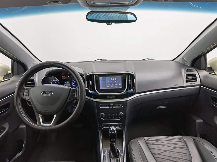 Kaiyi E3 2018 #6 Kaiyi E3 2018 car image #6