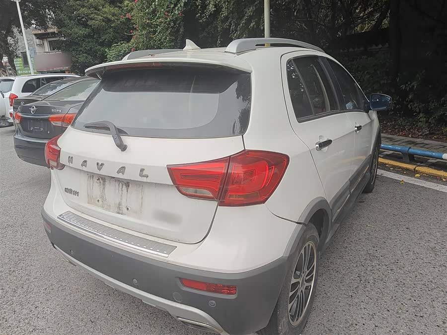 Haval H1 2015 car image #6