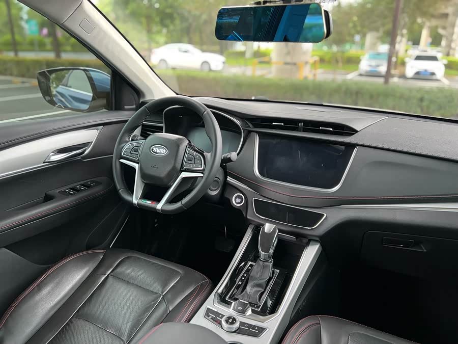 SWM斯威汽车 SWM斯威G01 2018 汽车图片 #6