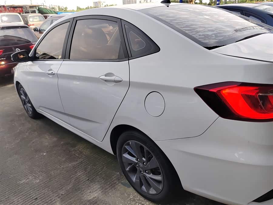 Changan Eado DT 2019 #6 Changan Eado DT 2019 car image #6