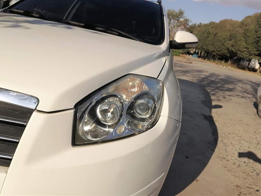 GEELY GX7 2014 car image #6