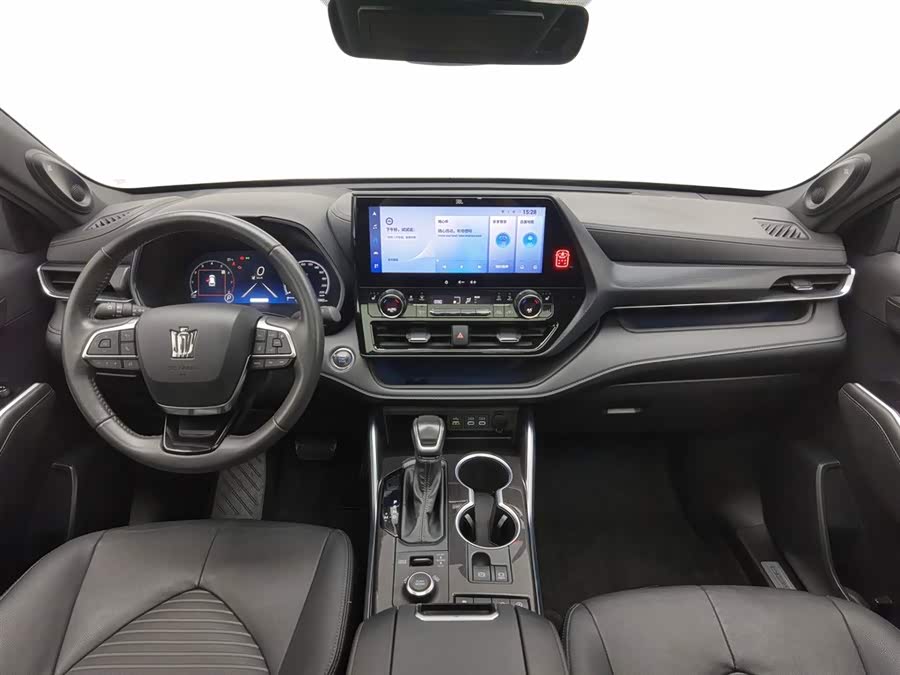 Toyota Crown Kluger 2023 car image #6