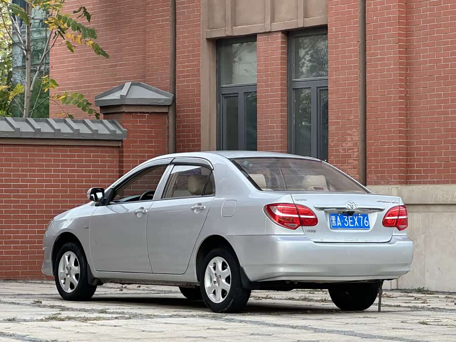 Toyota Reiz 2013 immagine di auto #6