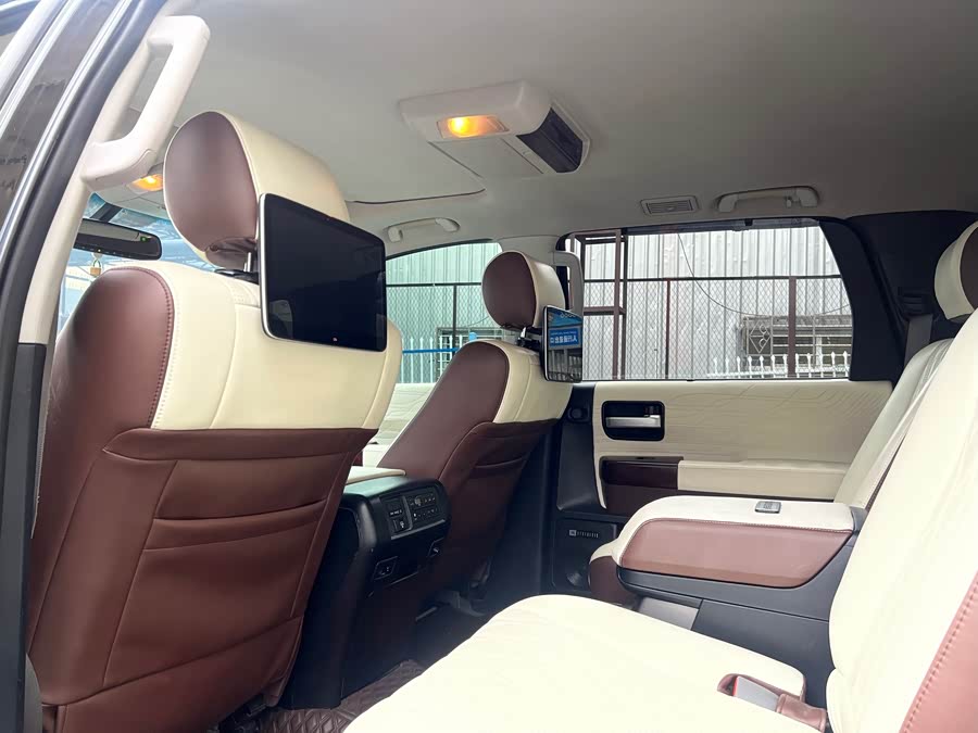 Toyota Sequoia 2013 #6 Toyota Sequoia 2013 immagine di auto #6