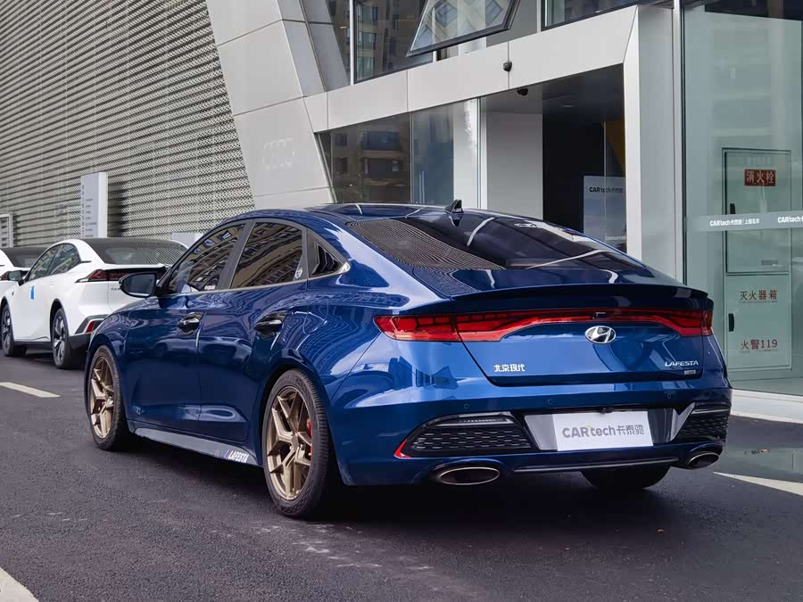 Hyundai Lafesta 2020 car image #6