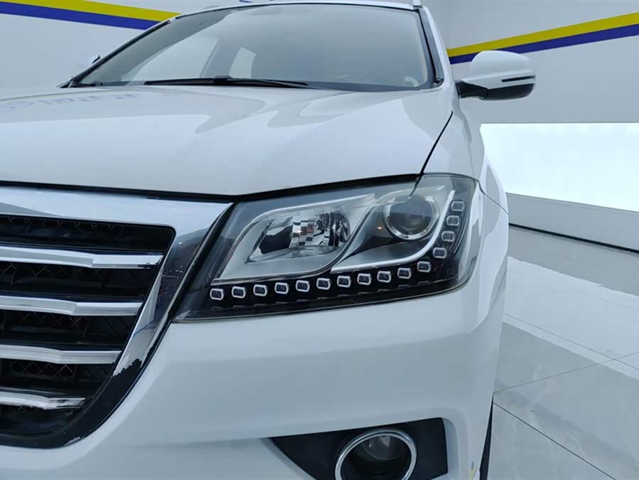Haval H2 2014 #6 Haval H2 2014 car image #6