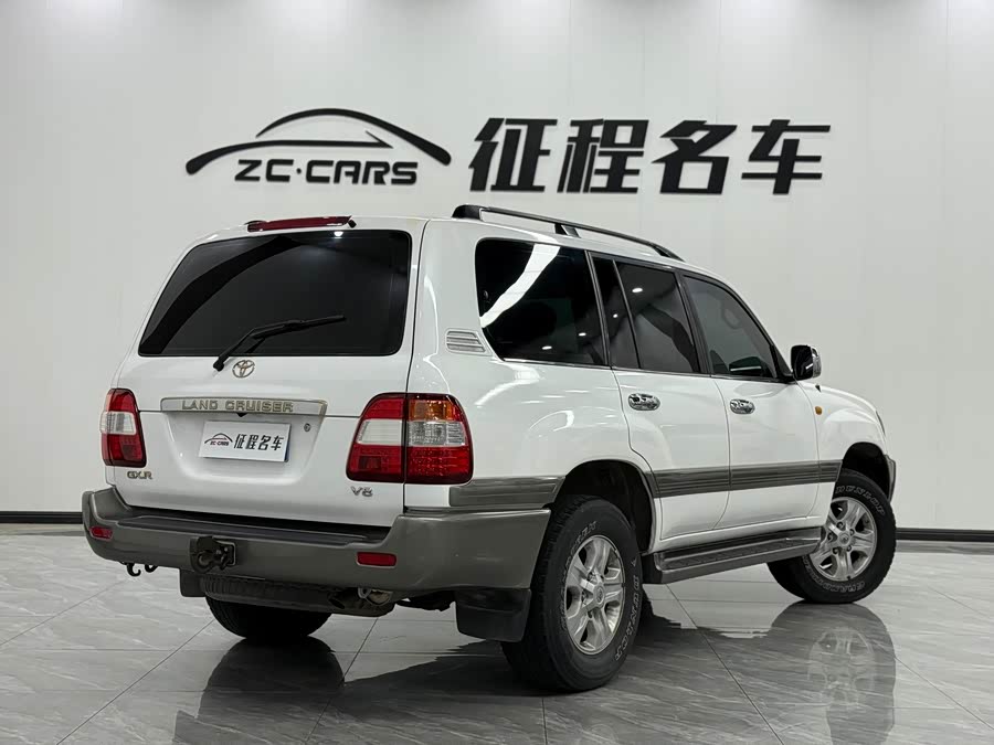 Toyota Land Cruiser 2005 car image #6