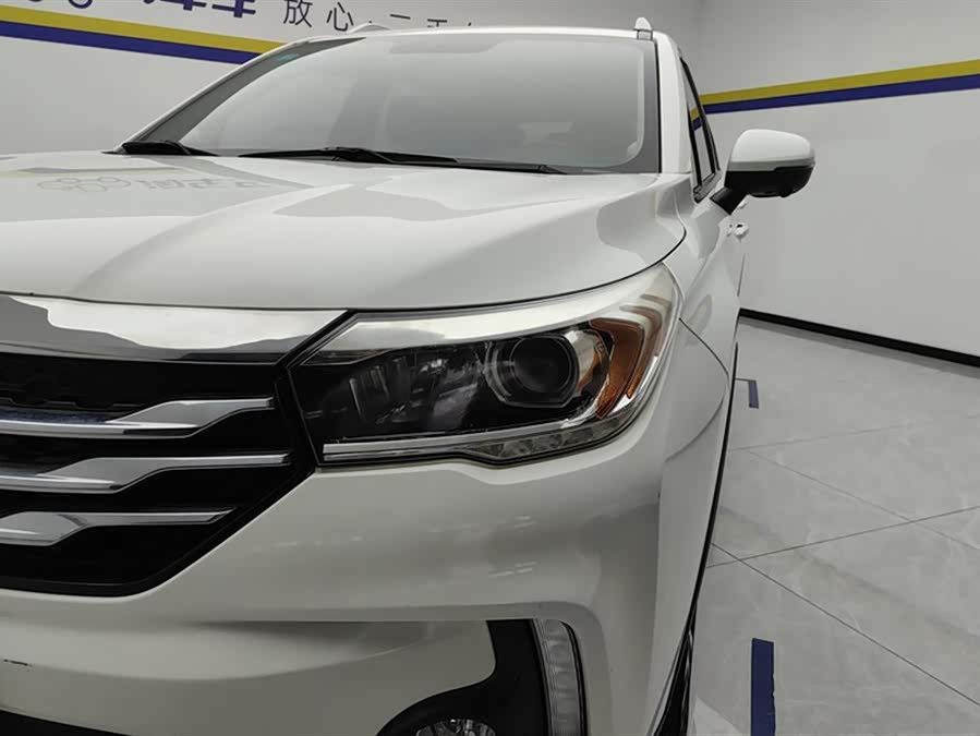 GAC Trumpchi GS4 2017 #6 GAC Trumpchi GS4 2017 car image #6