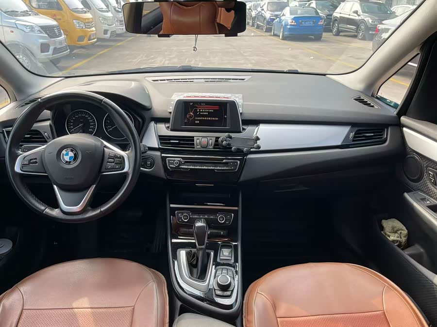 BMW 2 Series Tourer (Imported) 2015 #6 BMW 2 Series Tourer (Imported) 2015 car image #6