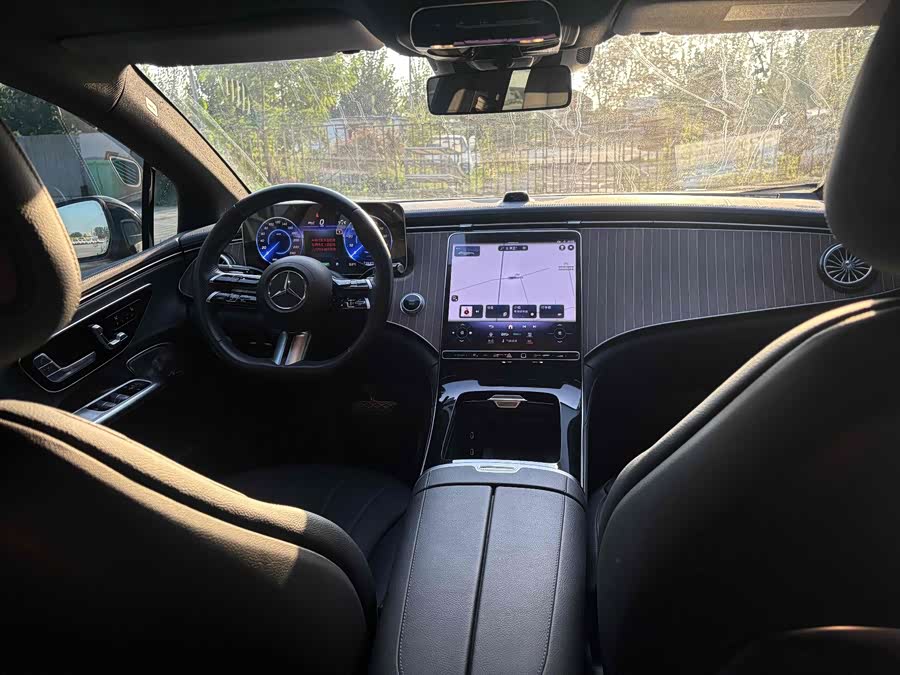 Mercedes-Benz EQE Class 2024 car image #6