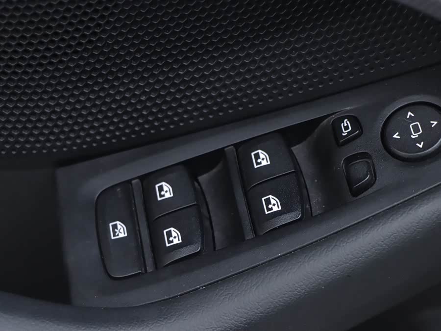 BMW 2 Series (Imported) 2023 #6 BMW 2 Series (Imported) 2023 car image #6