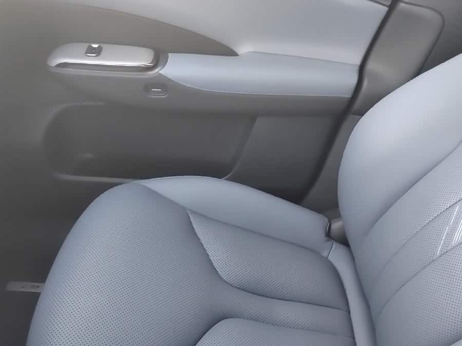 Xpeng G7 2025 immagine di auto #6