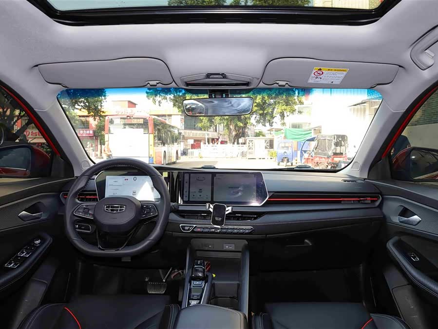 GEELY Monjaro MHEV 2022 car image #6