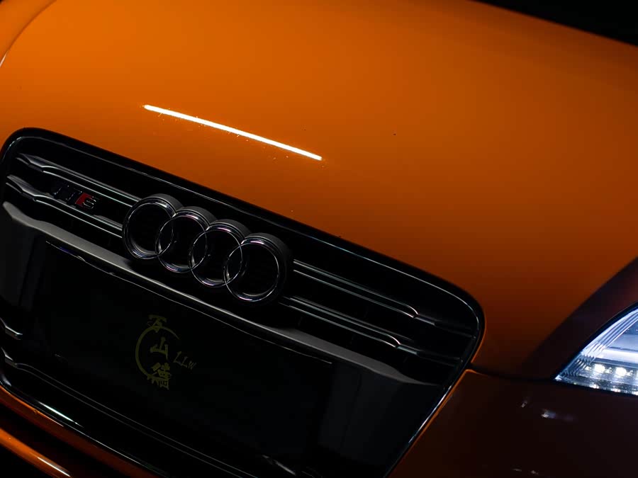 Audi TTS 2011 car image #6