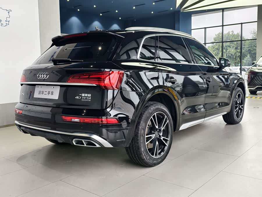 Audi Q5L 2024 car image #6