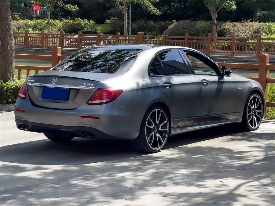 Mercedes-Benz E AMG 2018 immagine di auto #6