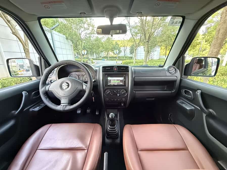 Suzuki Jimny (Imported) 2011 image de voiture #6