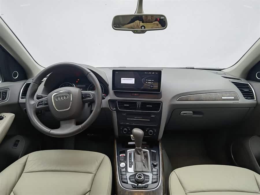 Audi Q5 (Imported) 2011 #6 Audi Q5 (Imported) 2011 car image #6