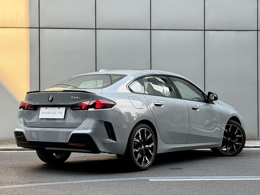 BMW 2 Series 2025 car image #6