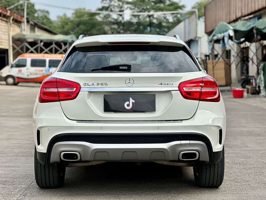 Mercedes-Benz GLA Class (Imported) 2015 #6 Mercedes-Benz GLA Class (Imported) 2015 car image #6