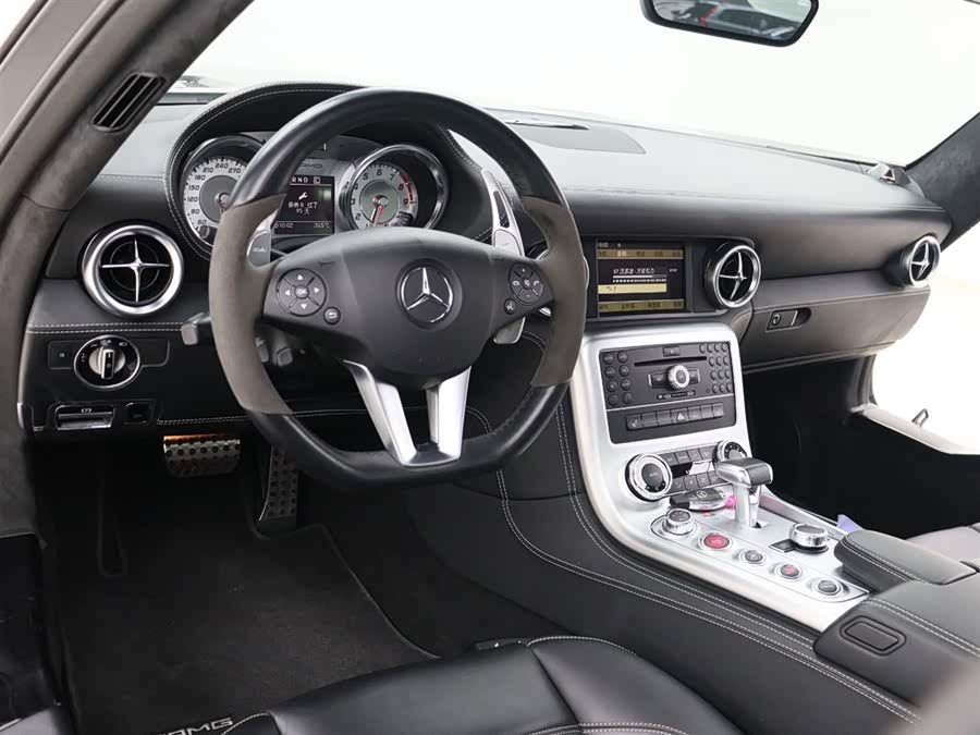 Mercedes-Benz SLS AMG 2013 صورة سيارة #6