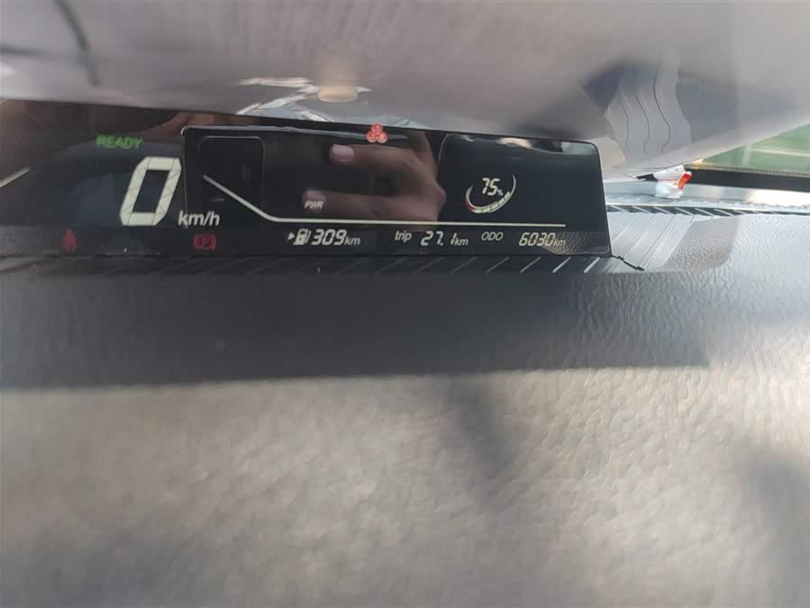 哪吒汽车 哪吒AYA 2024 汽车图片 #6