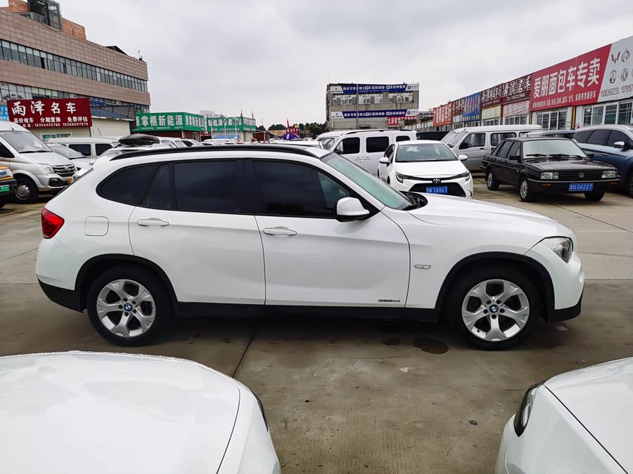 BMW X1 (Imported) 2011 car image #6