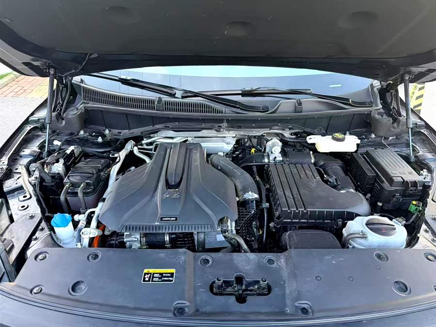 HongQi HS7 PHEV 2024 #6 HongQi HS7 PHEV 2024 car image #6