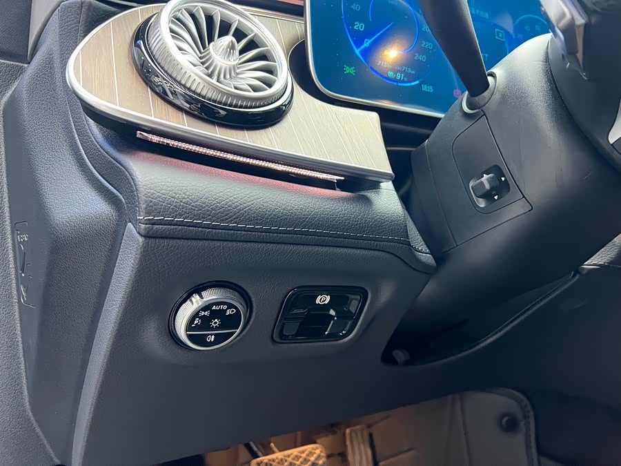 Mercedes-Benz EQE Class 2024 #6 Mercedes-Benz EQE Class 2024 car image #6