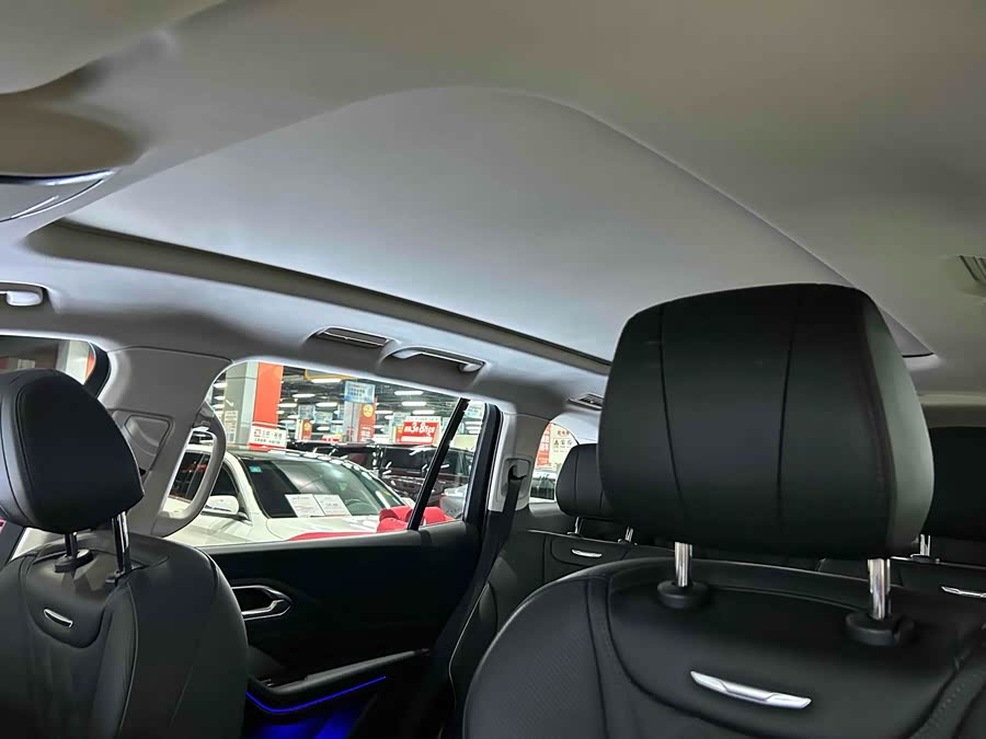 HongQi HS7 PHEV 2024 car image #6