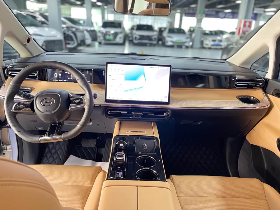 GAC Trumpchi E8 New Energy 2024 #6 GAC Trumpchi E8 New Energy 2024 car image #6