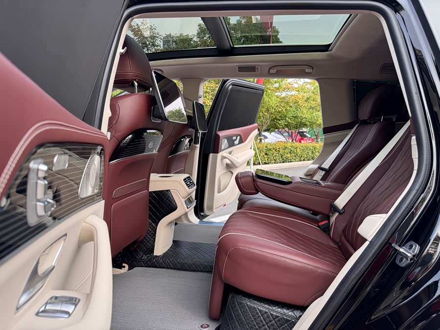 Mercedes-Benz Maybach GLS 2024 #6 Mercedes-Benz Maybach GLS 2024 car image #6