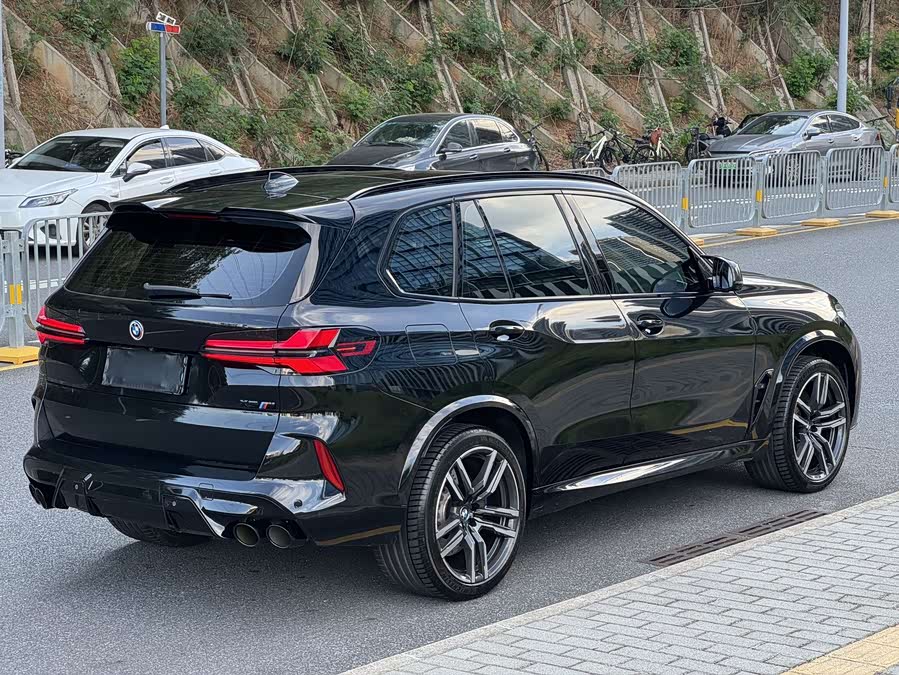 BMW X5 M 2021 car image #6