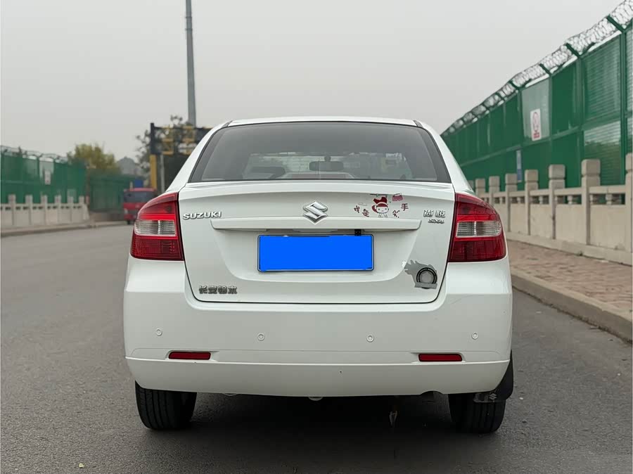 Suzuki SX4 Sedan 2014 imagem de carro #6