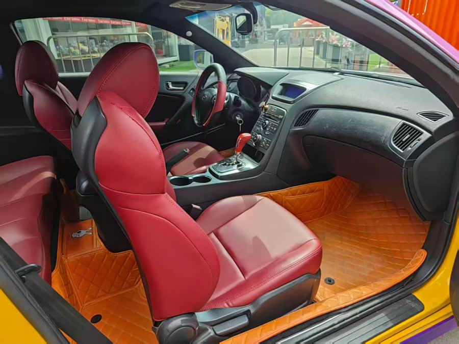 Hyundai Rohens-Coupe 2011 car image #6