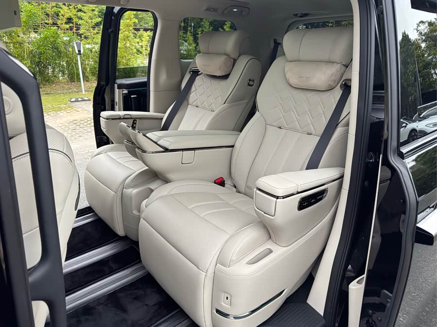 GAC Trumpchi Xiangwang M8 car image #6