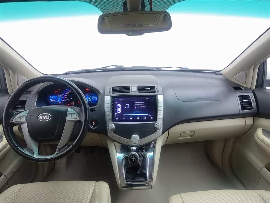 BYD S6 2013 car image #6