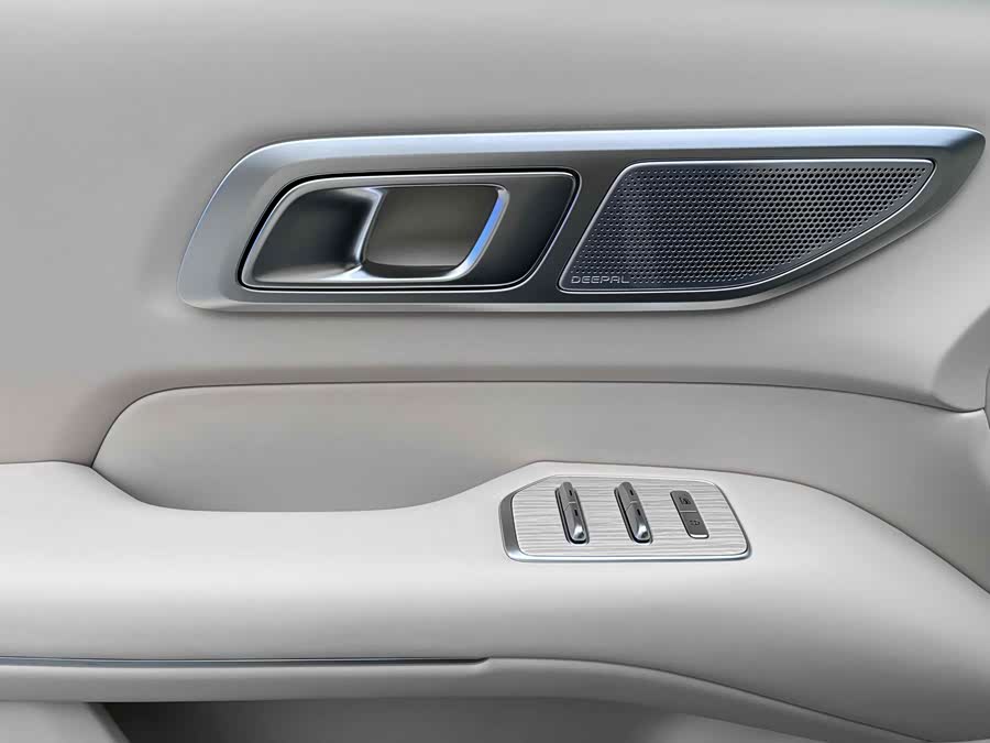 Deepal S09 2025 car image #6