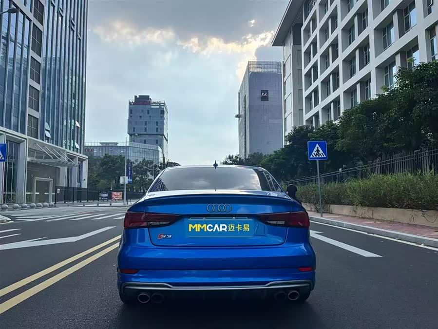 Audi S3 2018 car image #6