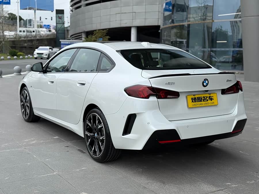 BMW 2 Series 2025 car image #6