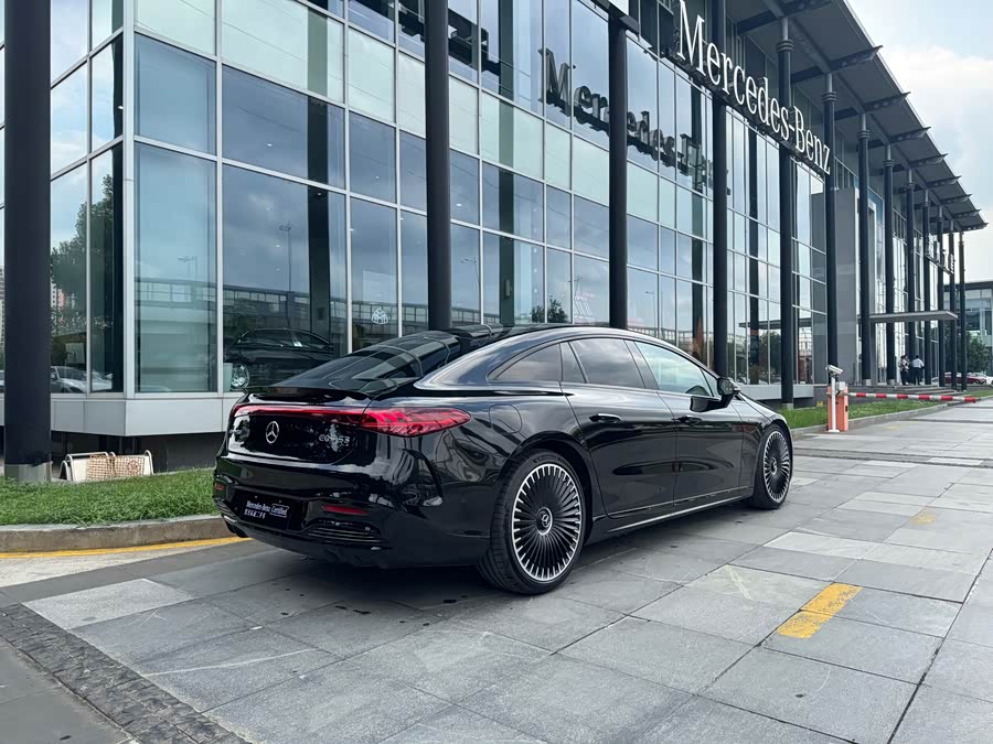 Mercedes-Benz EQS AMG 2025 #6 Mercedes-Benz EQS AMG 2025 car image #6