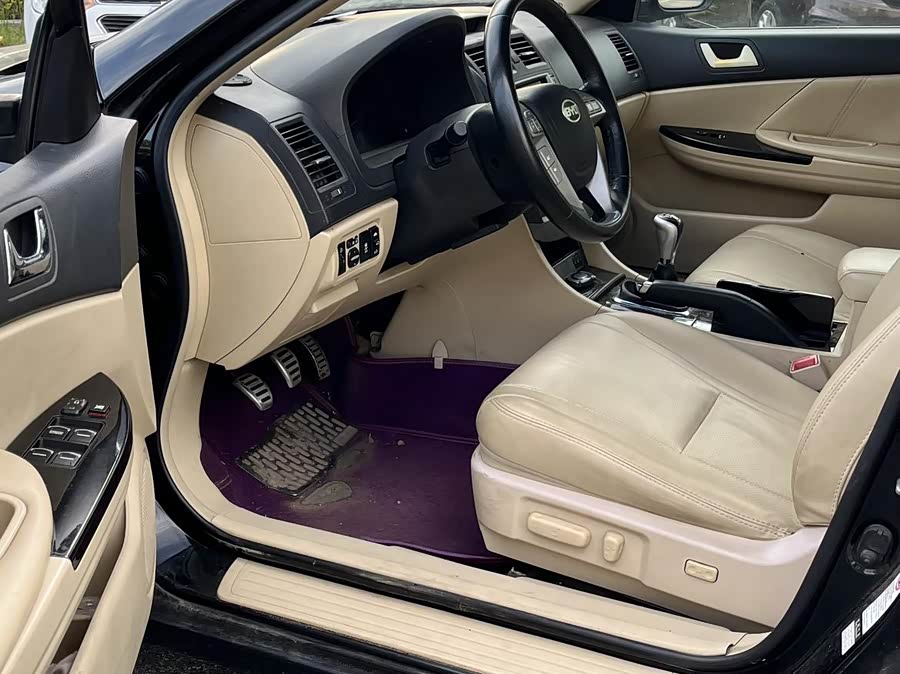 BYD G6 2014 #6 BYD G6 2014 car image #6