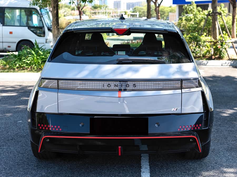 Hyundai IONIQ 5 N 2025 car image #6