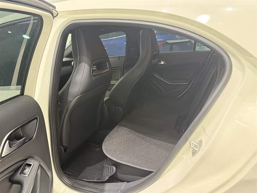 Mercedes-Benz A Class (Imported) 2015 car image #6