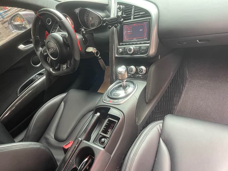 Audi R8 2009 immagine di auto #6